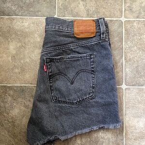 levi’s black 501 shorts